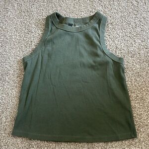 NWOT Old Navy Snug Cropped Tank Top